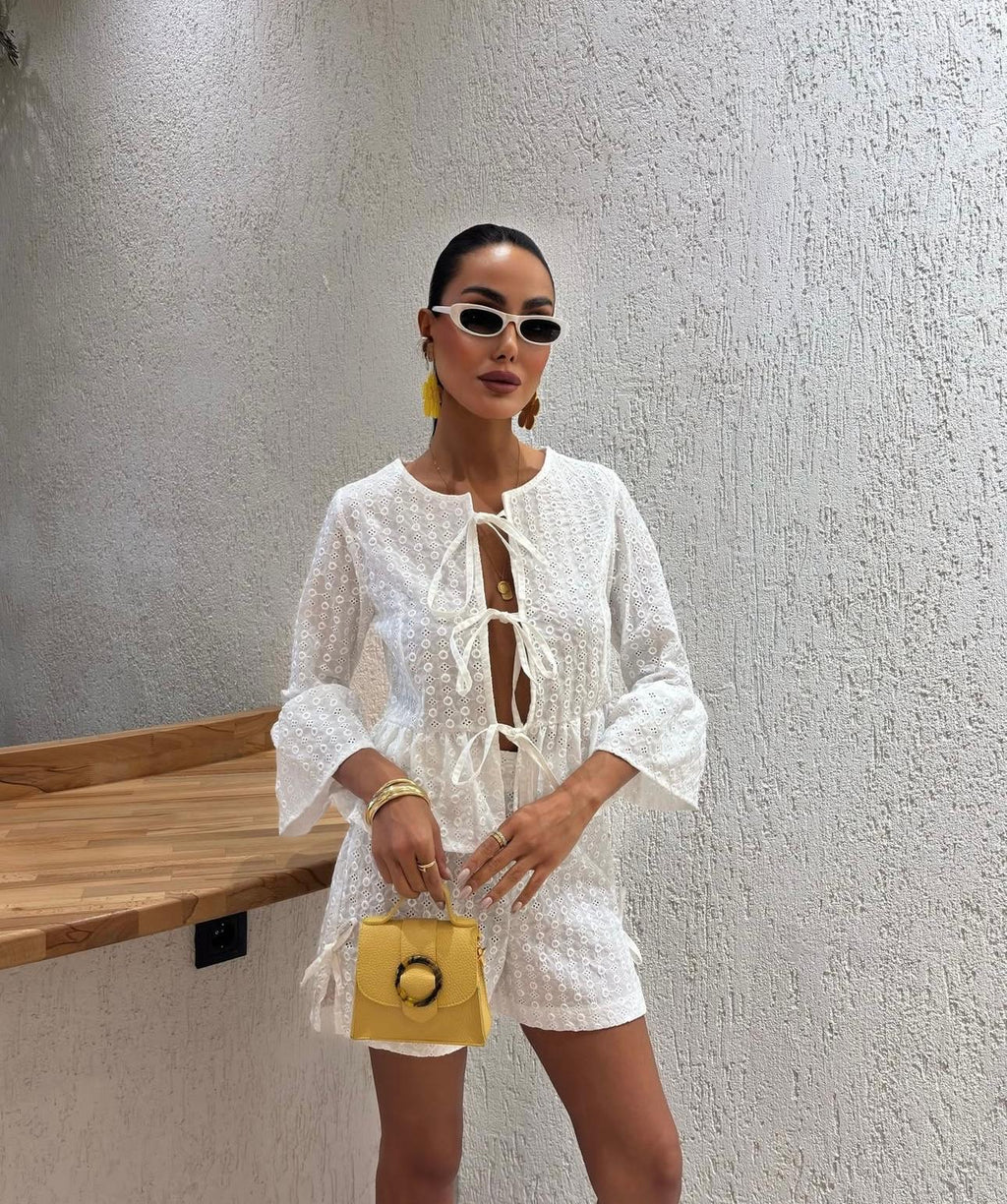 The Capri Eyelet Set